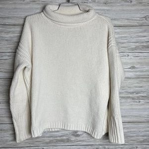 Nordstrom Catherine Malandrino White Turtleneck Sweater